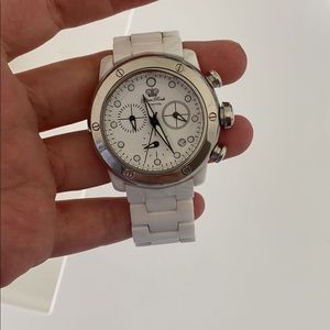 Glam Rock white ceramic watch